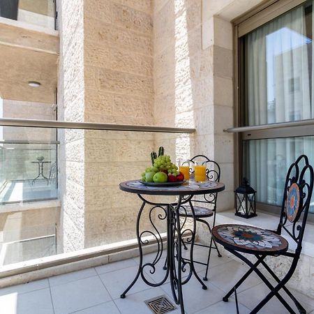 Luxury One-Bedroom Apartment/Parking In City Center Jerusalén Exterior foto