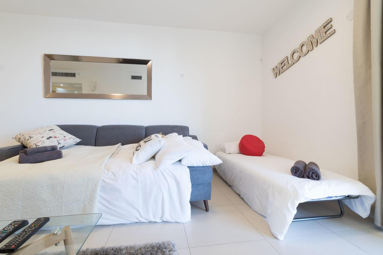 Luxury One-Bedroom Apartment/Parking In City Center Jerusalén Exterior foto