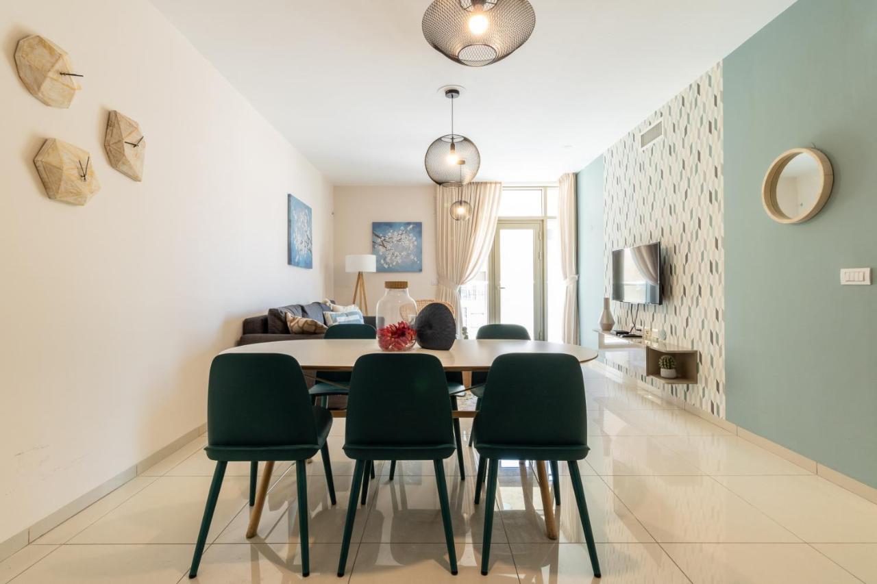 Luxury One-Bedroom Apartment/Parking In City Center Jerusalén Exterior foto